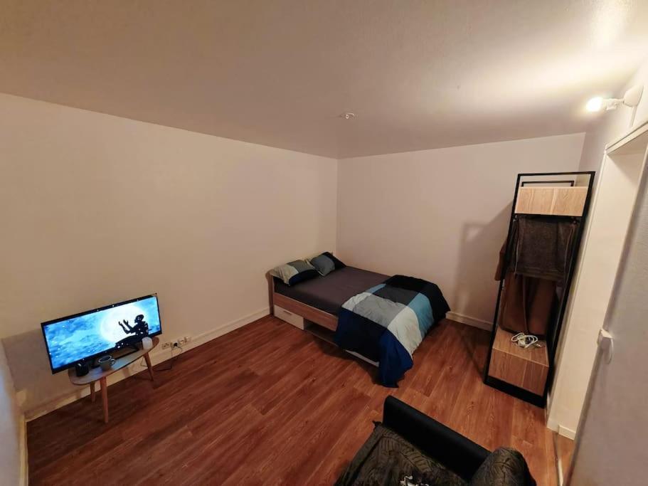 Apartmán F1 Equipe Avec Ascenseur, Parking Et Pres Des Transports Argenteuil Exteriér fotografie